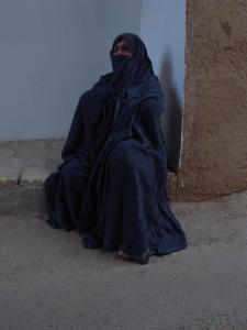 Yazd, ville conservatrice : femme en shador